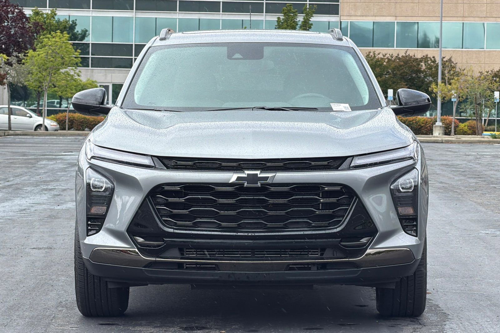 Used 2025 Chevrolet Trax ACTIV w/ Sunroof Package FWD image 9