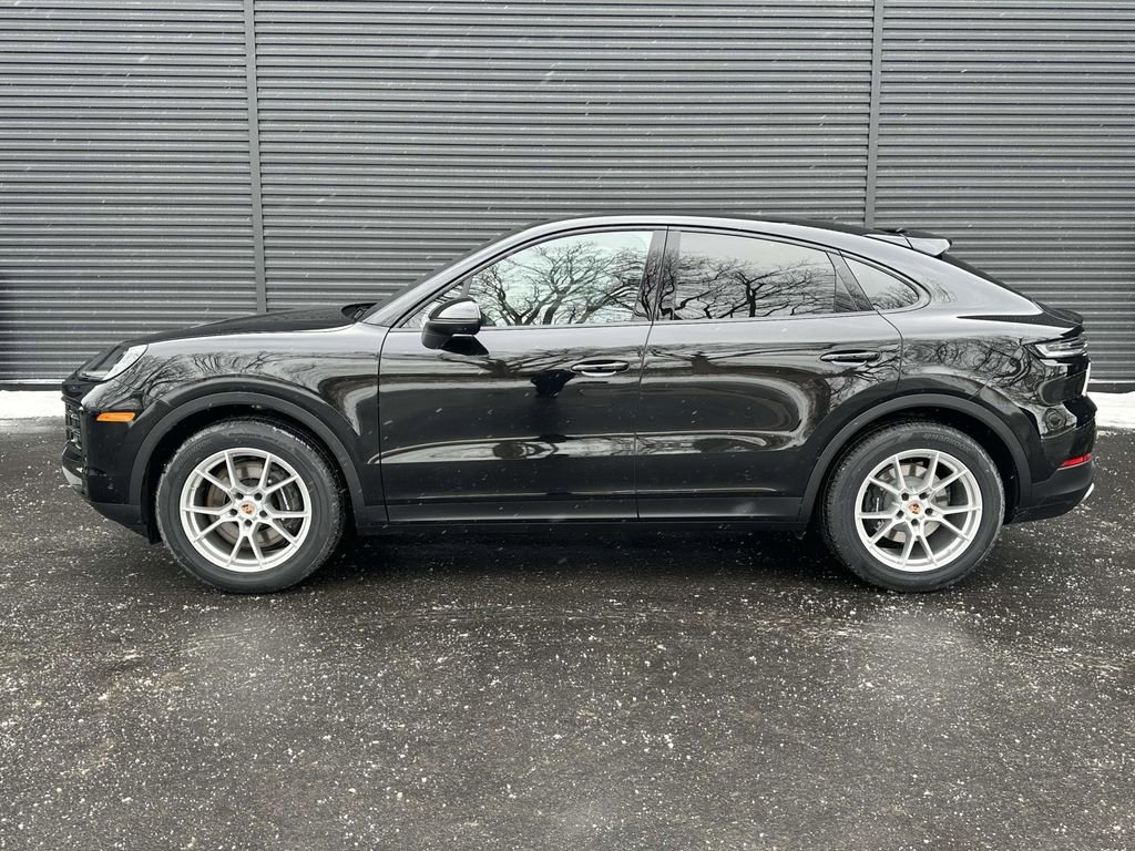 New 2026 Porsche Cayenne Coupe AWD/4WD image 2