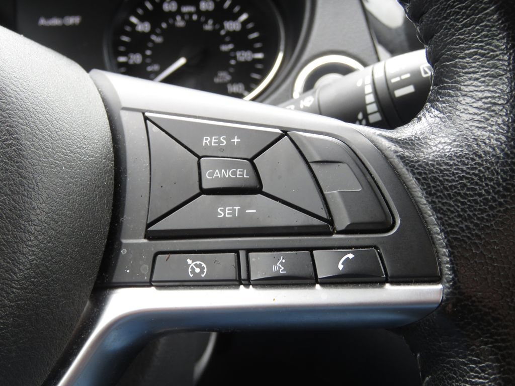 Used 2021 Nissan Rogue Sport SV AWD/4WD image 22