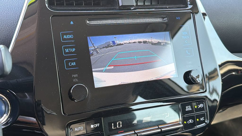 Used 2019 Toyota Prius LE AWD/4WD image 16