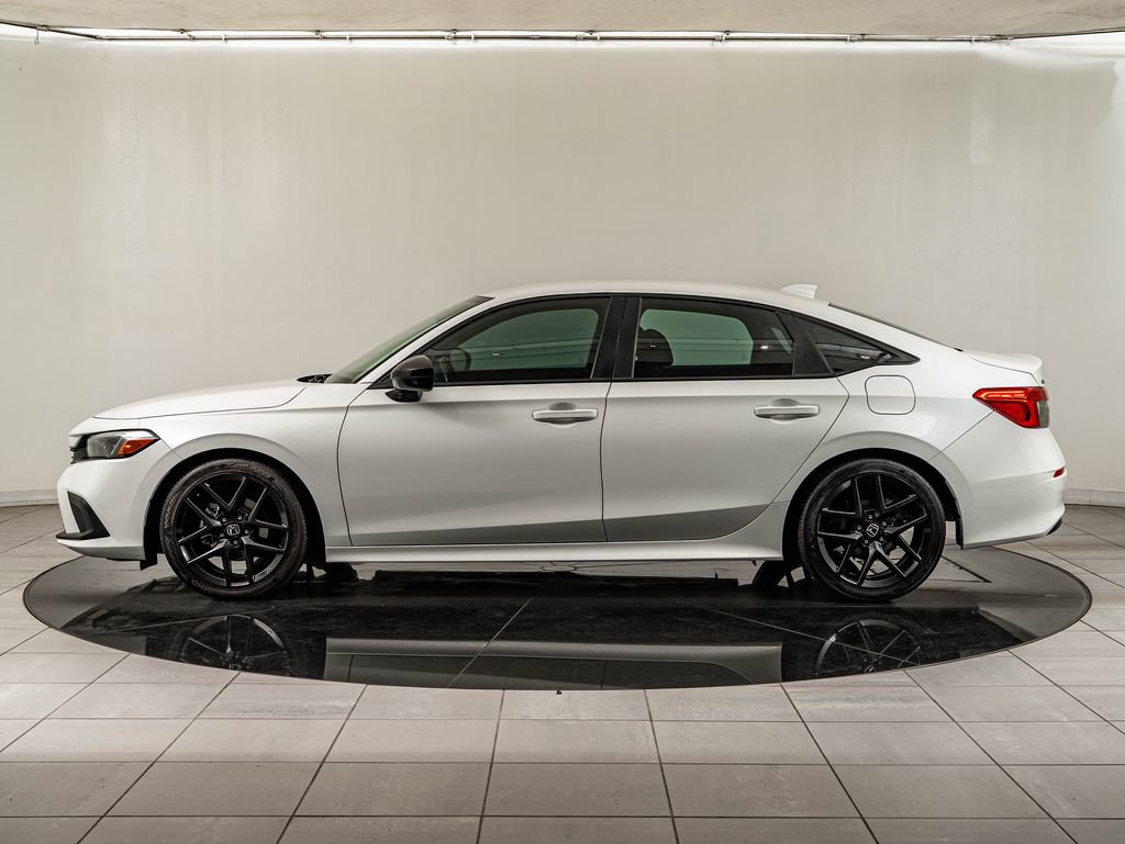 Used 2022 Honda Civic Sport image 8