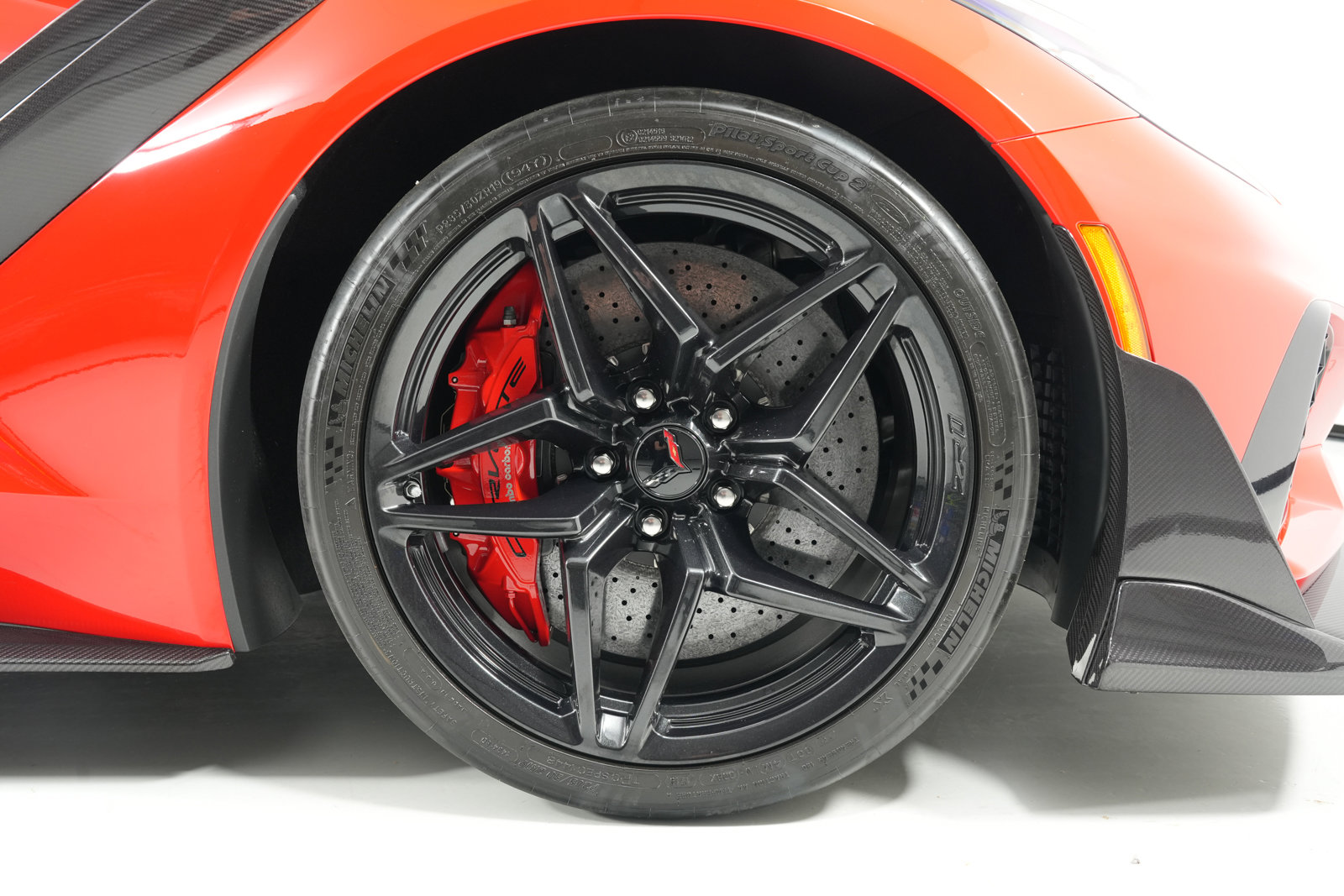 Used 2019 Chevrolet Corvette ZR1 RWD image 12