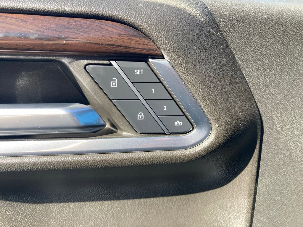 Used 2024 GMC Sierra 1500 SLT image 12