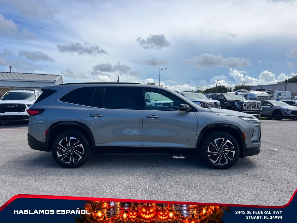 New 2027 Buick Enclave Sport Touring w/ Super Cruise Package FWD image 8