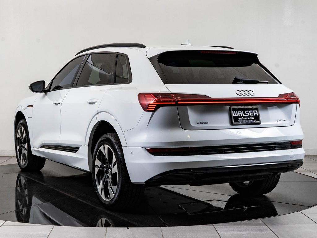 Used 2021 Audi e-tron Premium w/ Convenience Plus Package AWD/4WD image 6