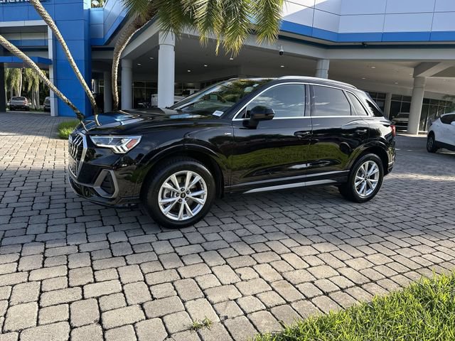 Used 2025 Audi Q3 2.0T Premium AWD/4WD image 31