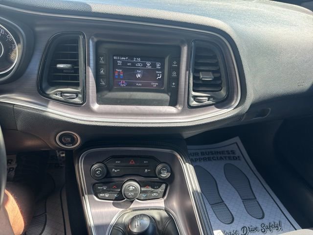 Used 2015 Dodge Challenger R/T w/ Quick Order Package 22B R/T RWD image 22