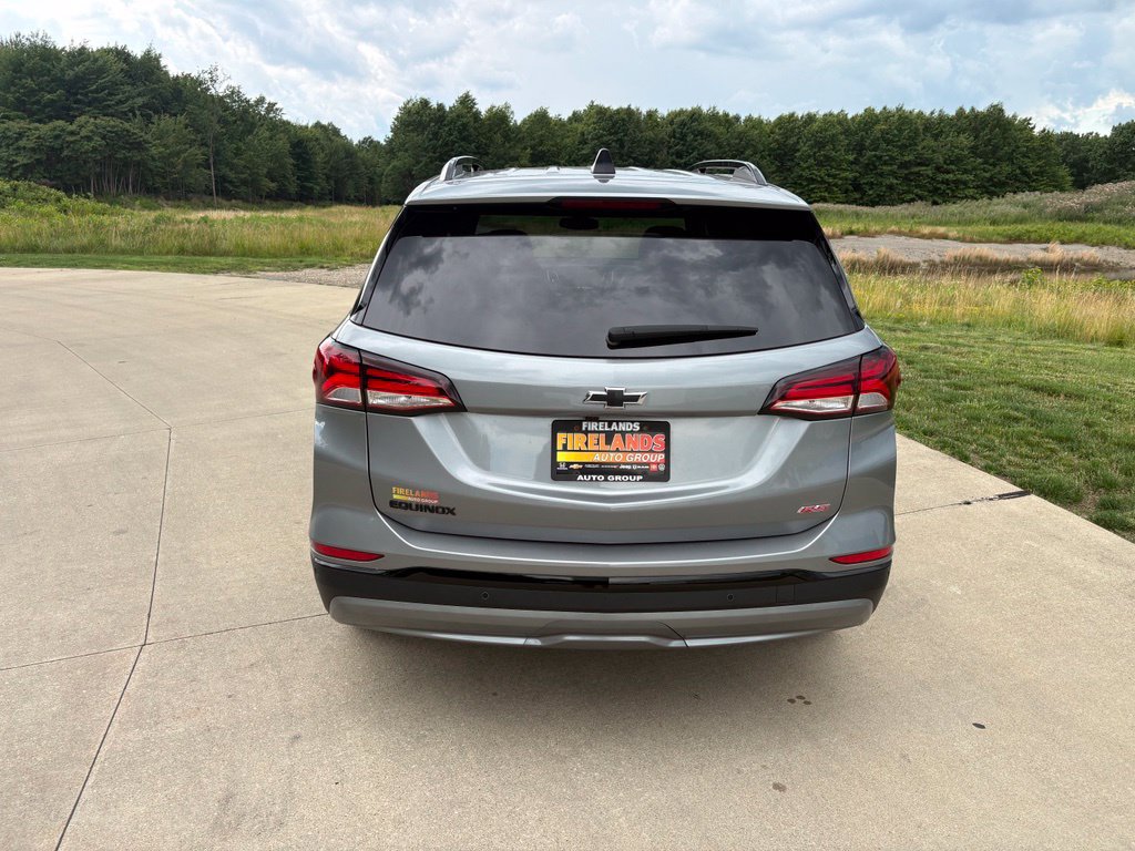 Used 2024 Chevrolet Equinox RS FWD image 8