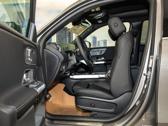 Used 2026 Mercedes-Benz GLB 250 4MATIC image 20