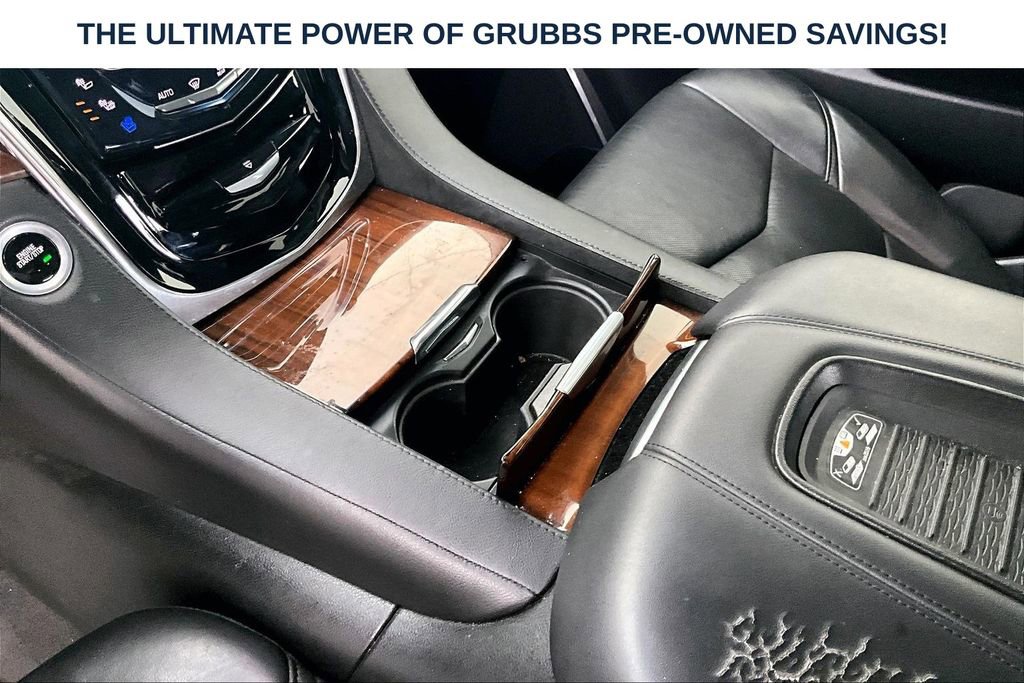 Used 2018 Cadillac Escalade Luxury AWD/4WD image 18