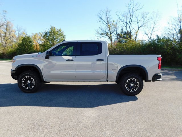 New 2026 Chevrolet Silverado 1500 ZR2 image 11