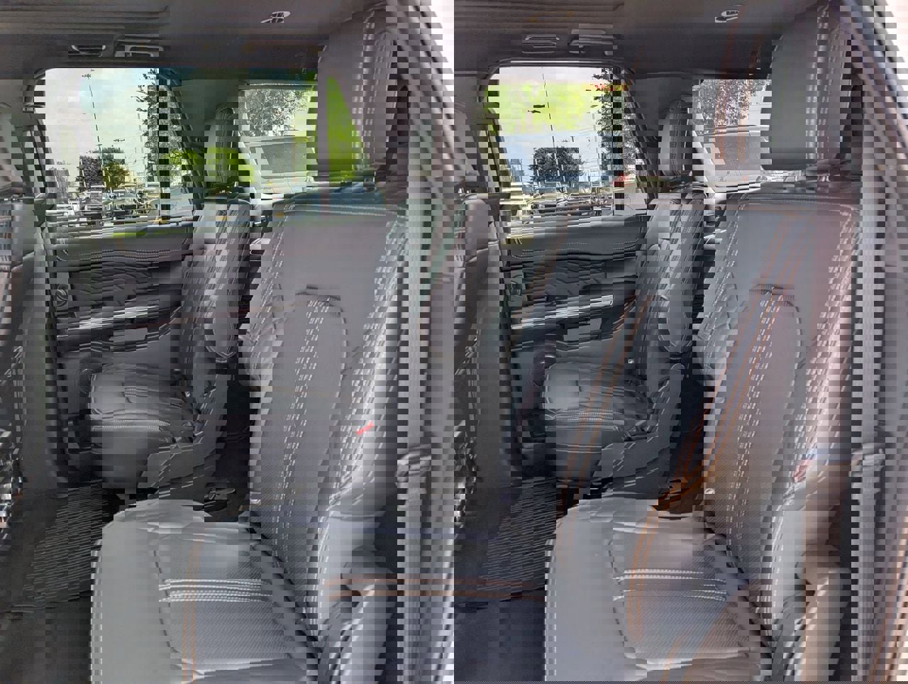 Used 2022 Ford Expedition Max Platinum image 29