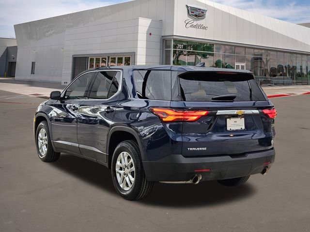 Used 2023 Chevrolet Traverse LS w/ Safety Package image 4
