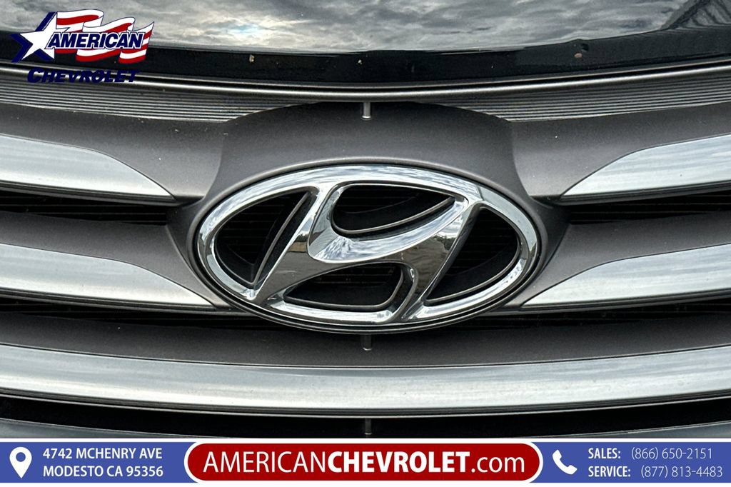 Used 2018 Hyundai Santa Fe Sport w/ 2.4L Value Package 02 FWD image 38