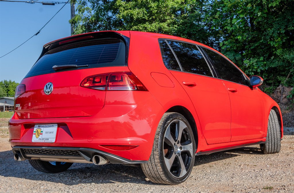 Used 2015 Volkswagen GTI SE FWD image 5