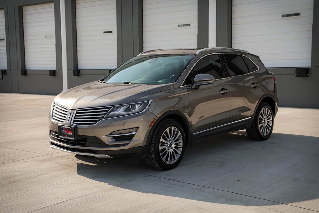 Used 2017 Lincoln MKC Reserve image 4