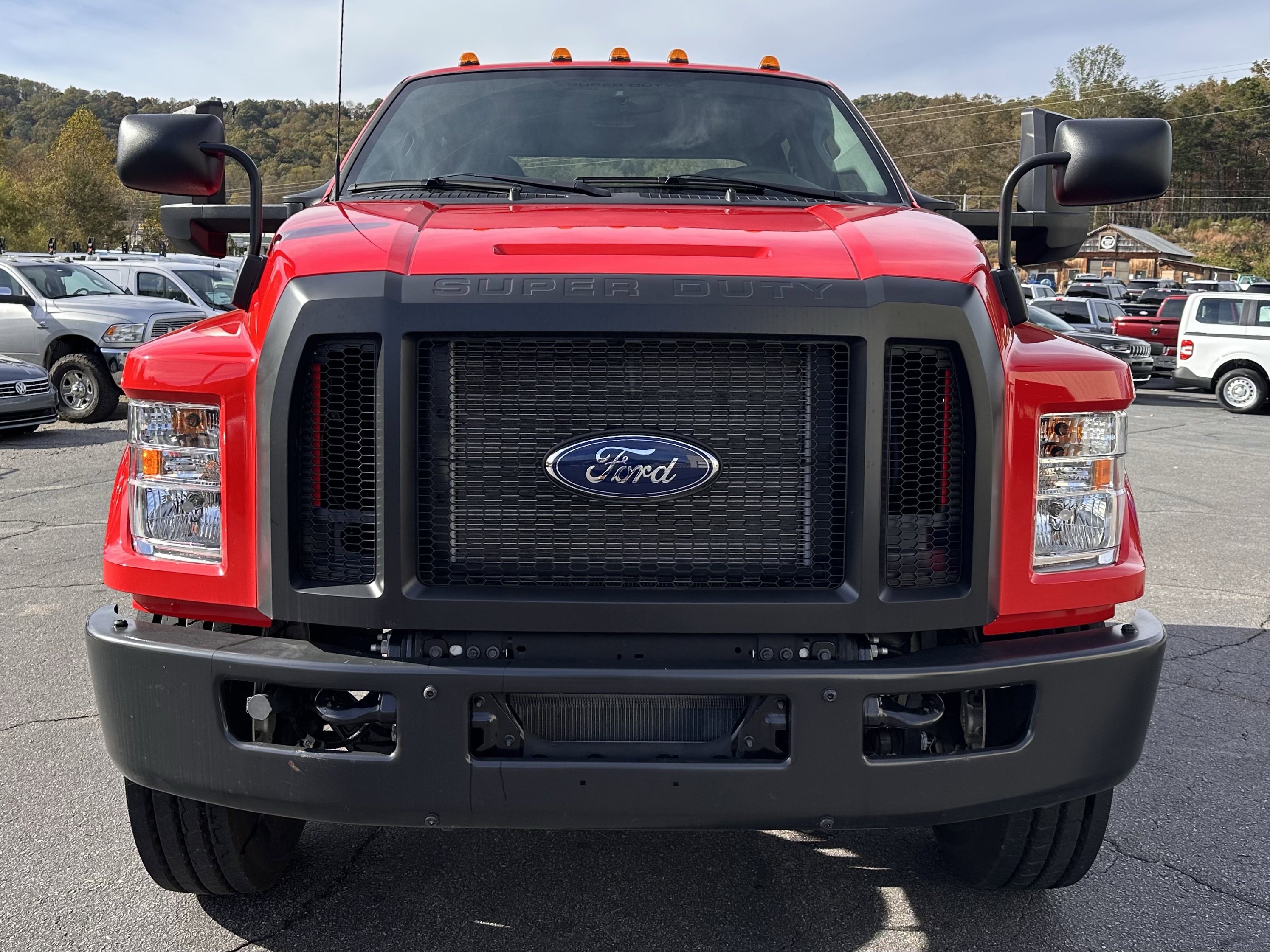Used 2026 Ford F750 2WD Crew Cab Super Duty image 3