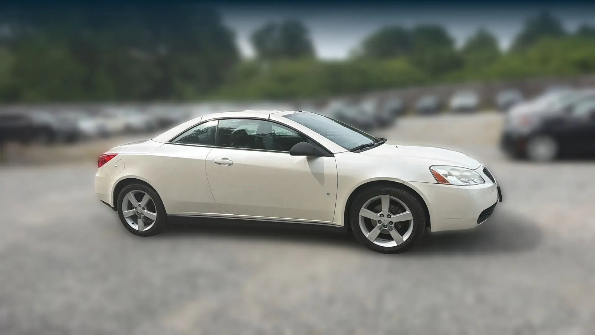 Used 2008 Pontiac G6 GT FWD image 16