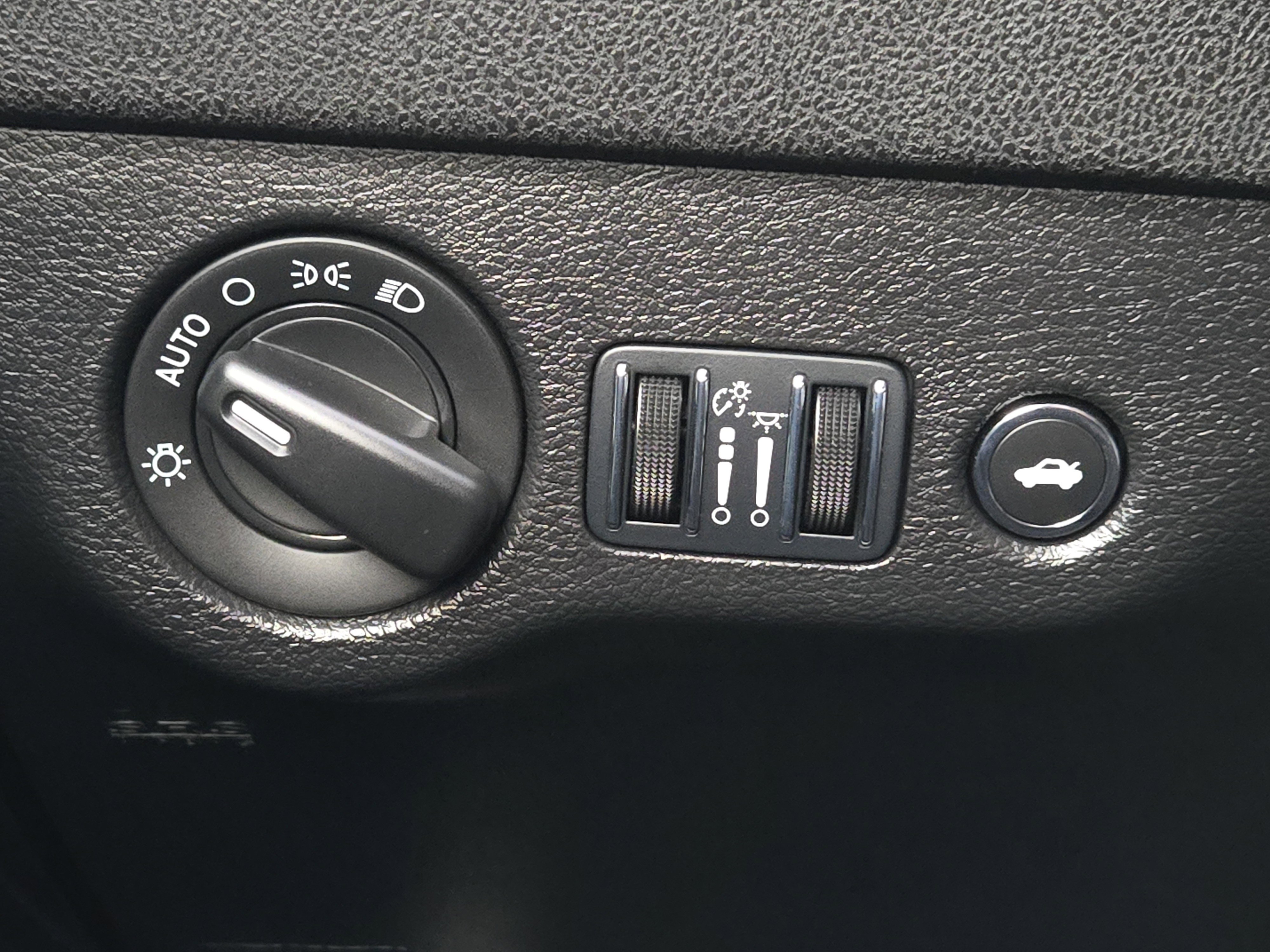 Used 2023 Dodge Charger GT image 24