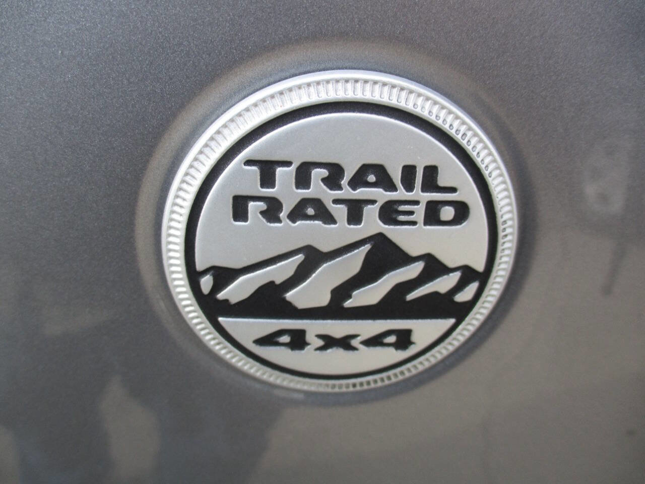 Used 2020 Jeep Gladiator Sport w/ Quick Order Package 24S image 12