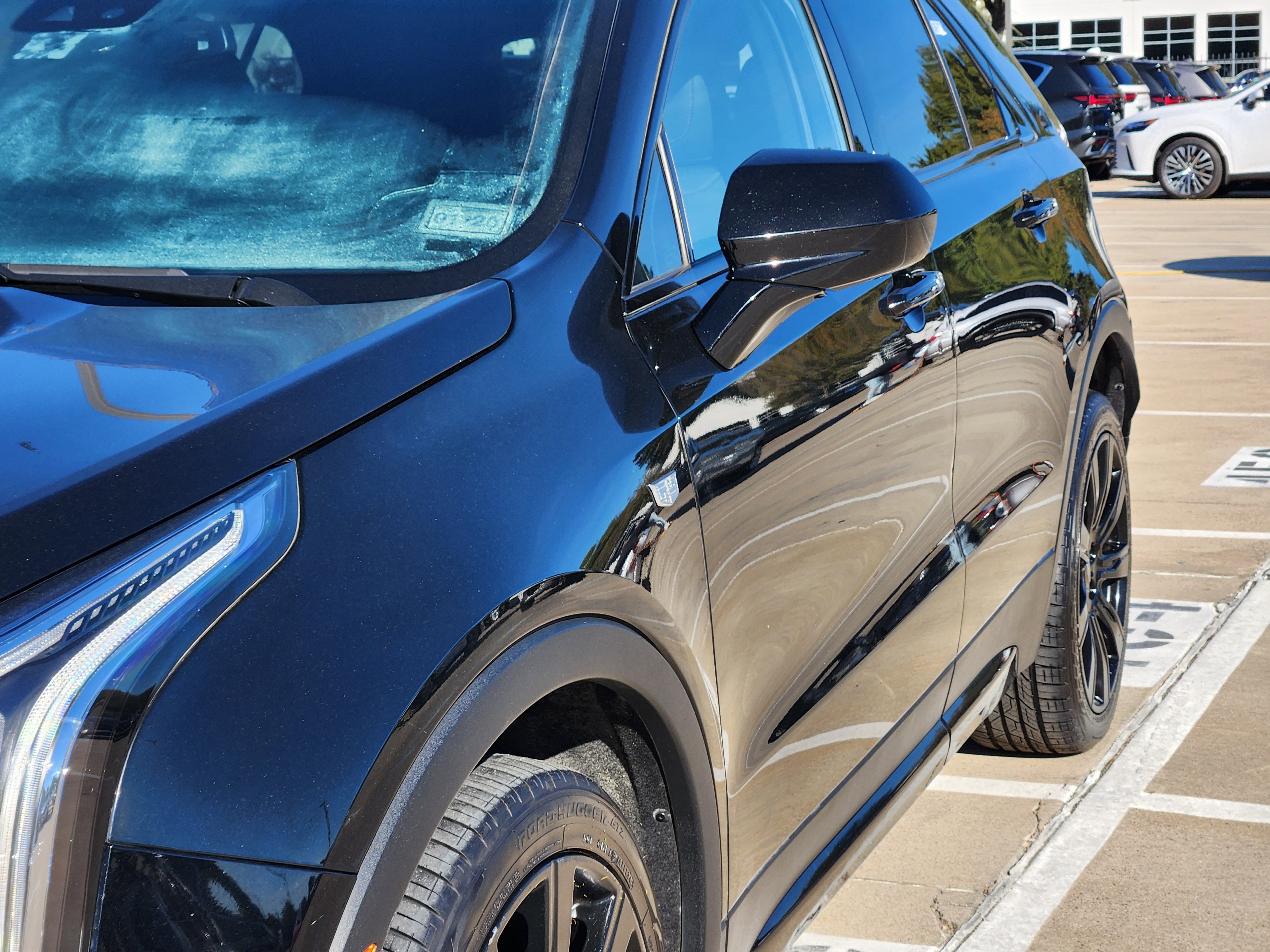 Used 2020 Cadillac XT4 Sport w/ Driver Awareness Package image 9