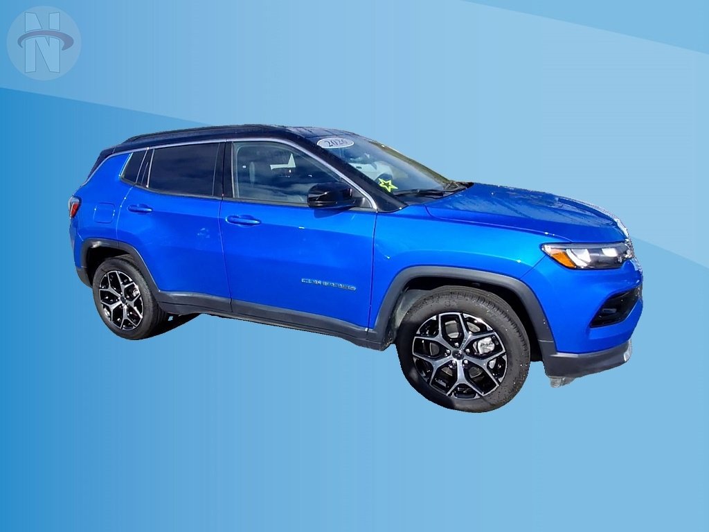 Used 2026 Jeep Compass Limited AWD/4WD image 2