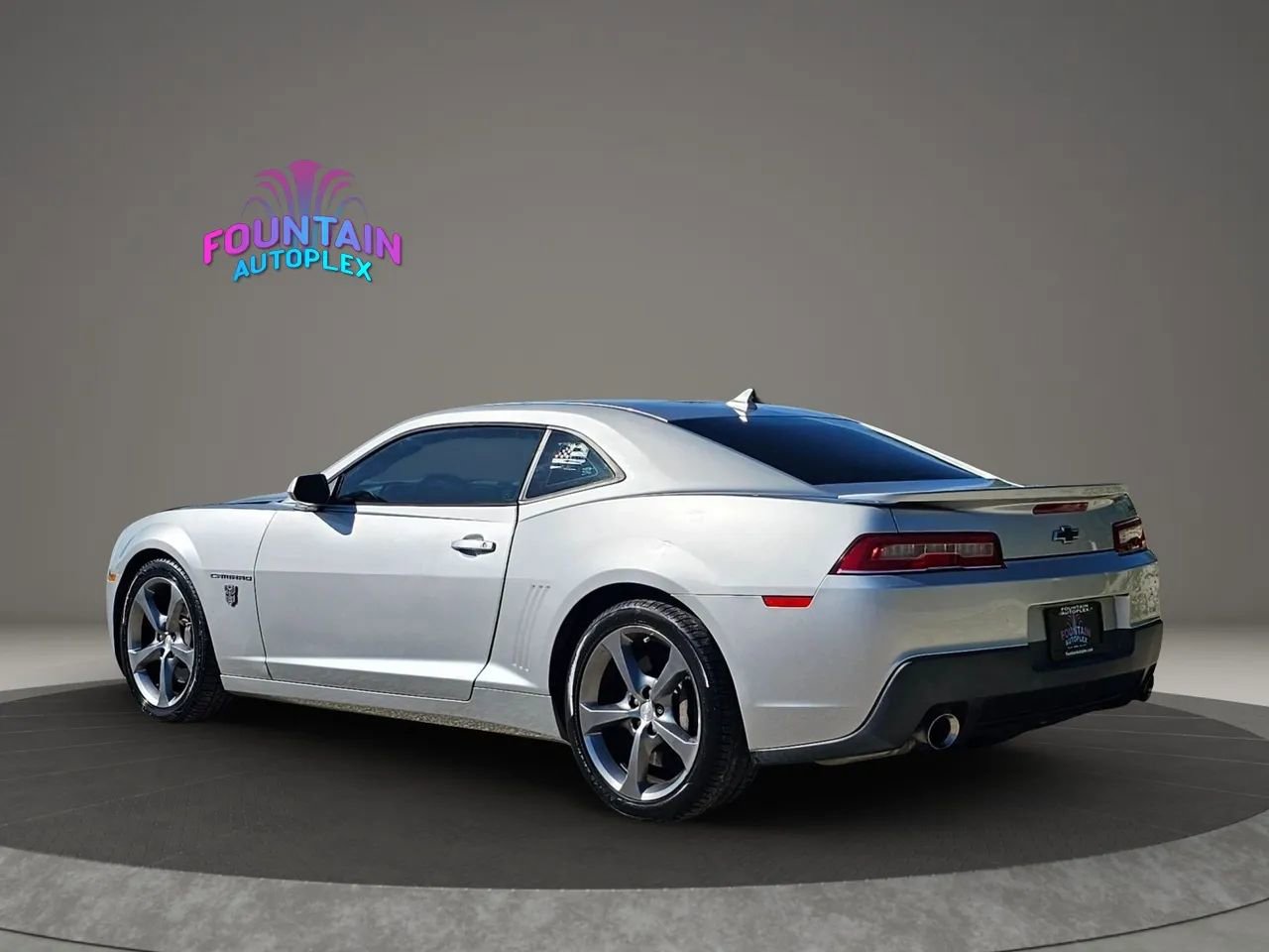 Used 2014 Chevrolet Camaro SS w/ RS Package RWD image 3