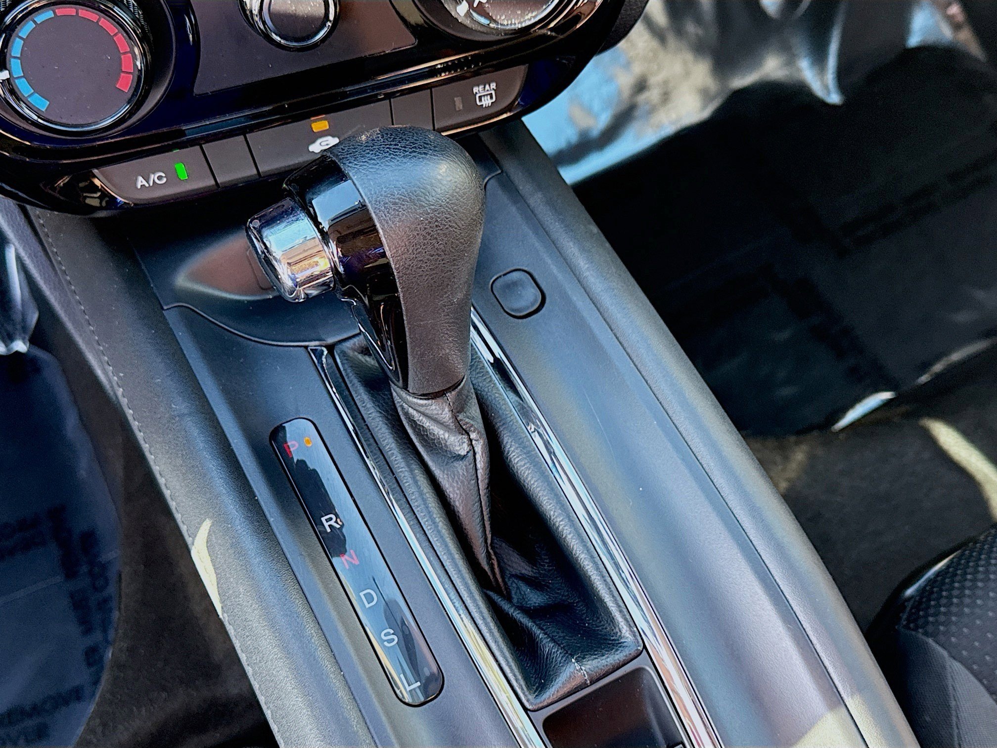 Certified 2022 Honda HR-V LX image 15