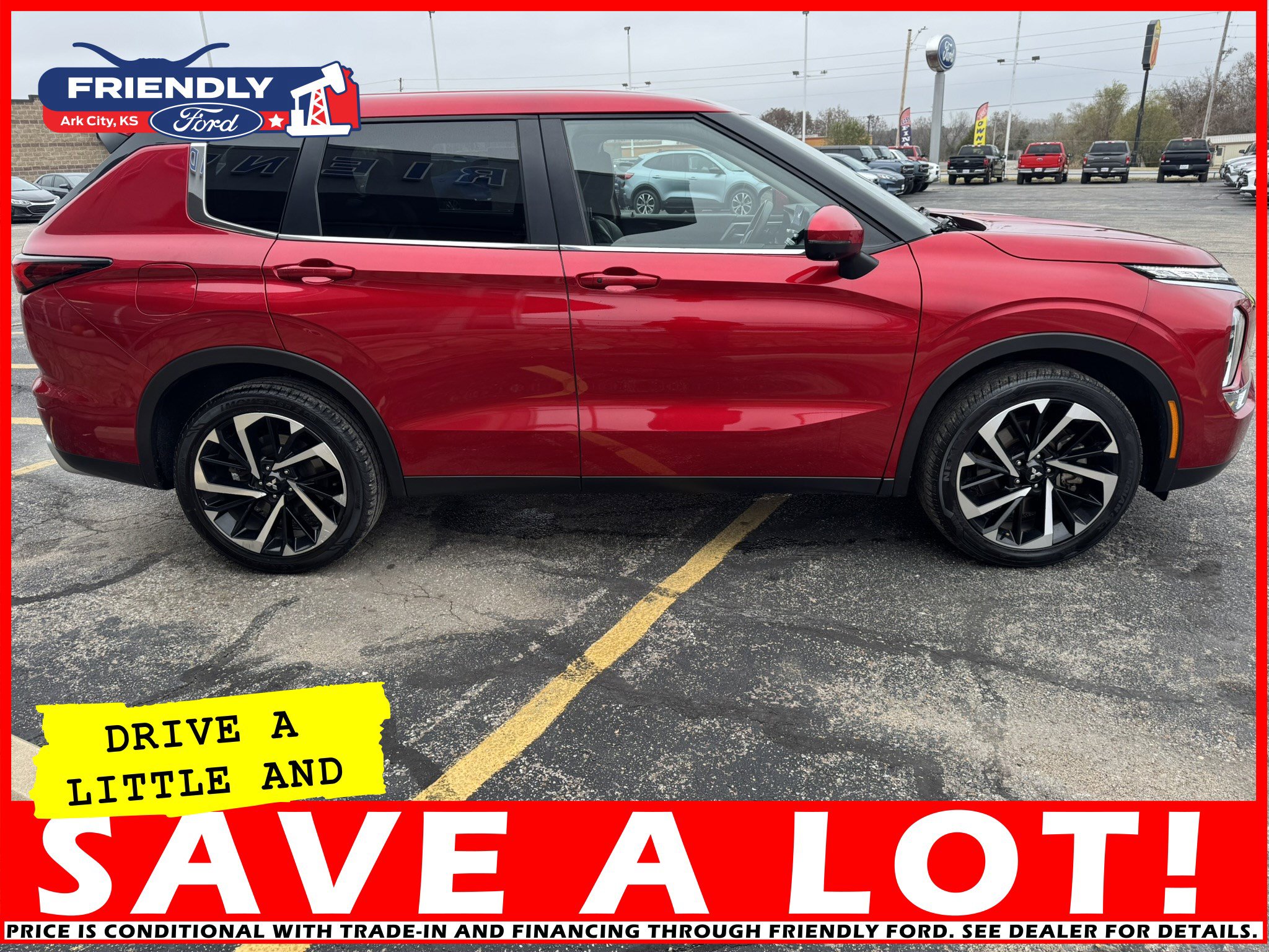 Used 2024 Mitsubishi Outlander SE image 10