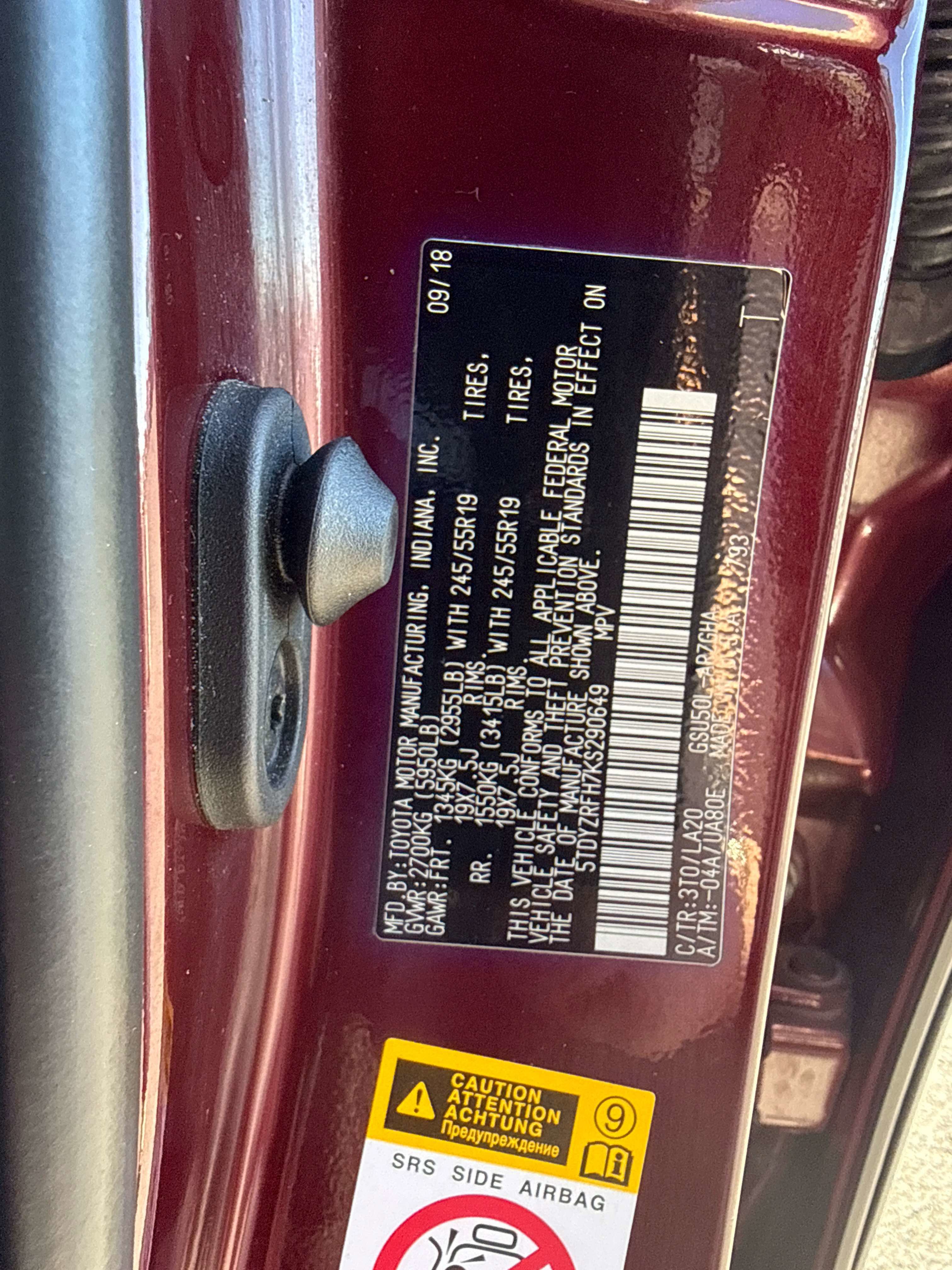 Used 2019 Toyota Highlander Limited FWD image 29
