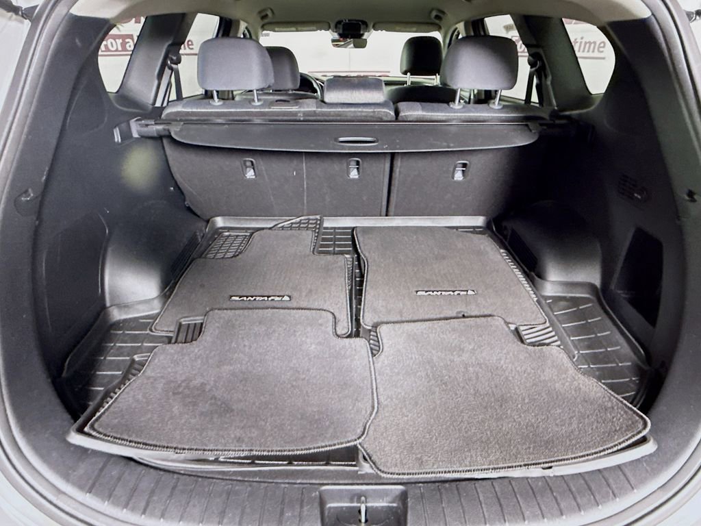 Certified 2022 Hyundai Santa Fe SEL image 28