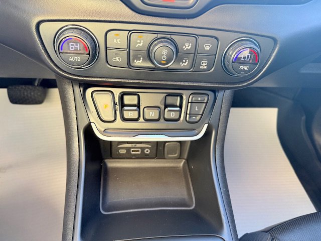 Used 2019 GMC Terrain SLT w/ Preferred Package image 25