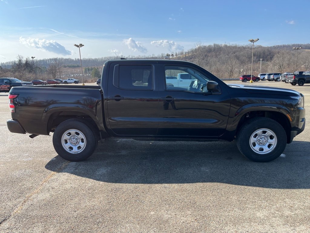 Used 2024 Nissan Frontier S image 2