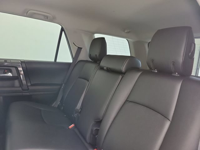 Used 2023 Toyota 4Runner TRD Off-Road Premium AWD/4WD image 11