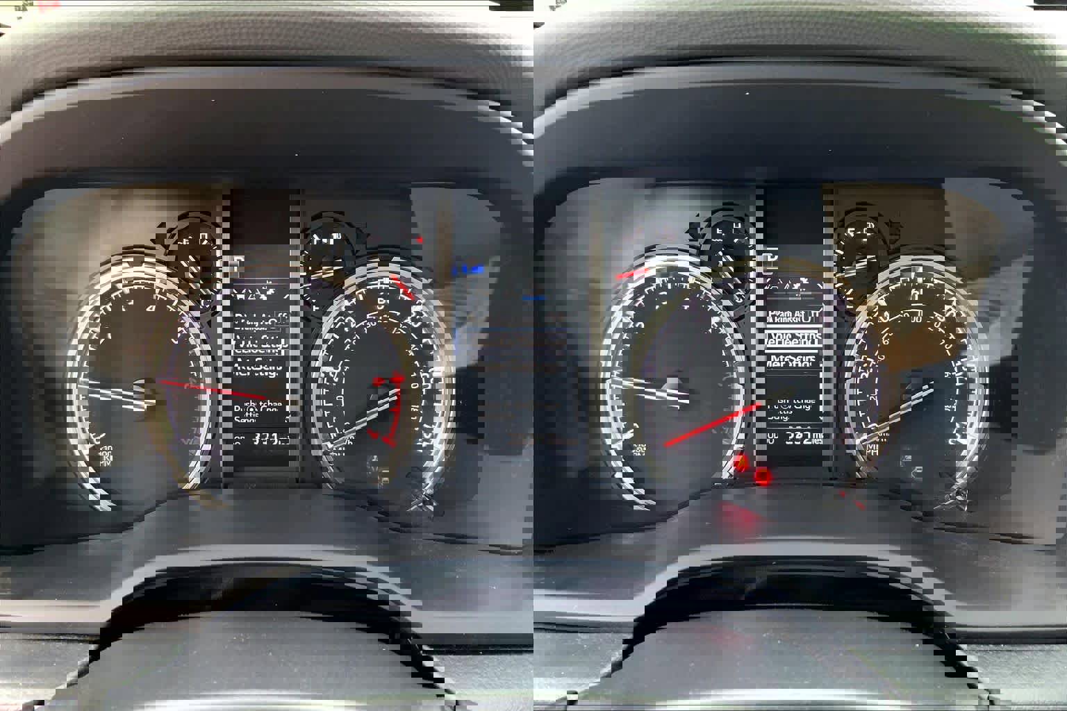 Used 2024 Toyota 4Runner Limited AWD/4WD image 26