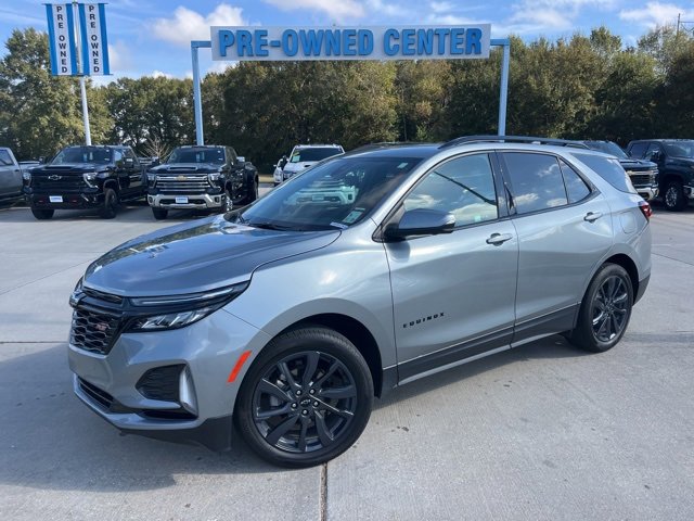 Used 2024 Chevrolet Equinox RS image 2