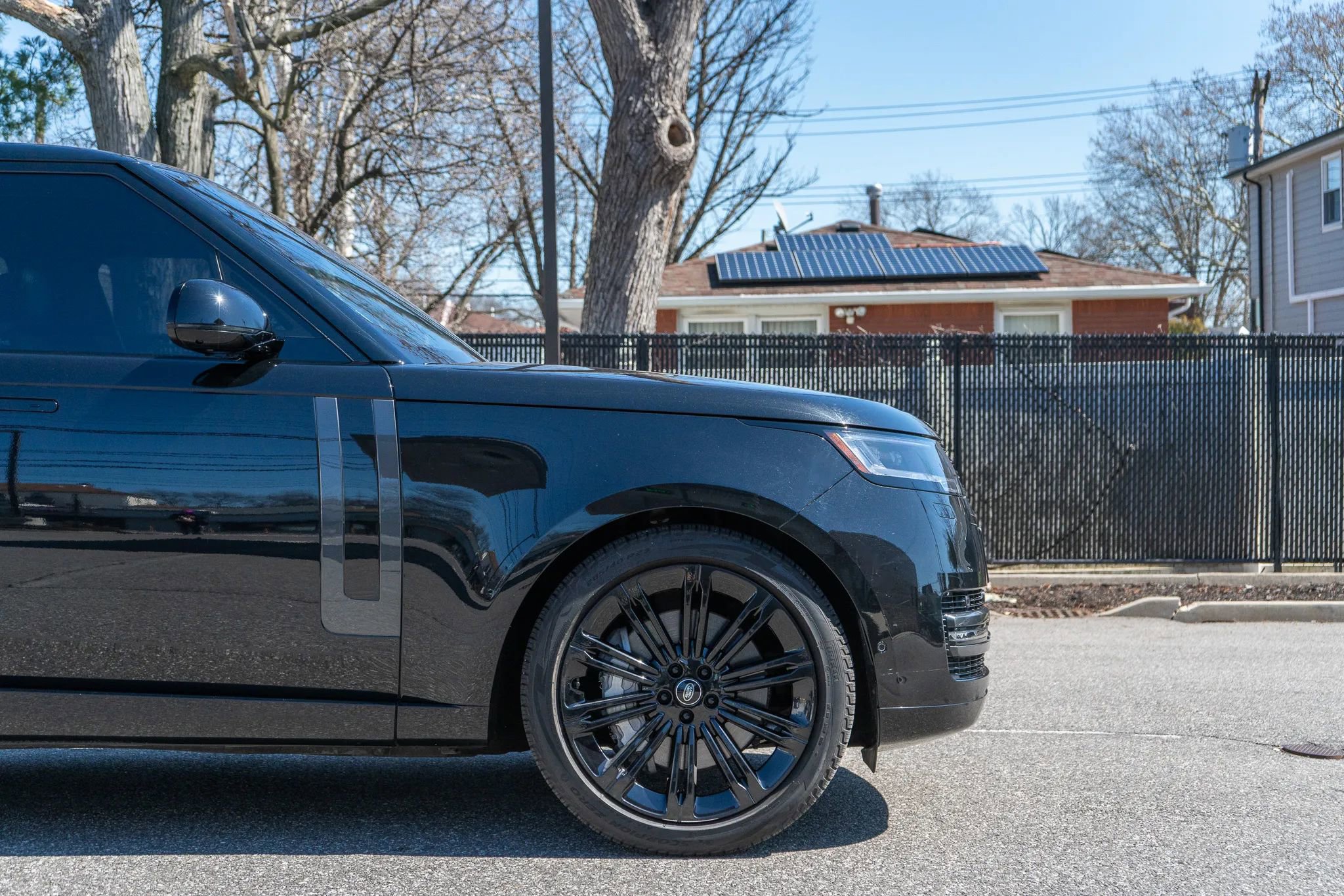 Used 2023 Land Rover Range Rover Long Wheelbase SE AWD/4WD image 22