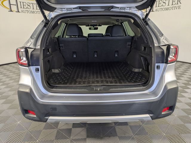Used 2023 Subaru Outback Limited AWD/4WD image 30