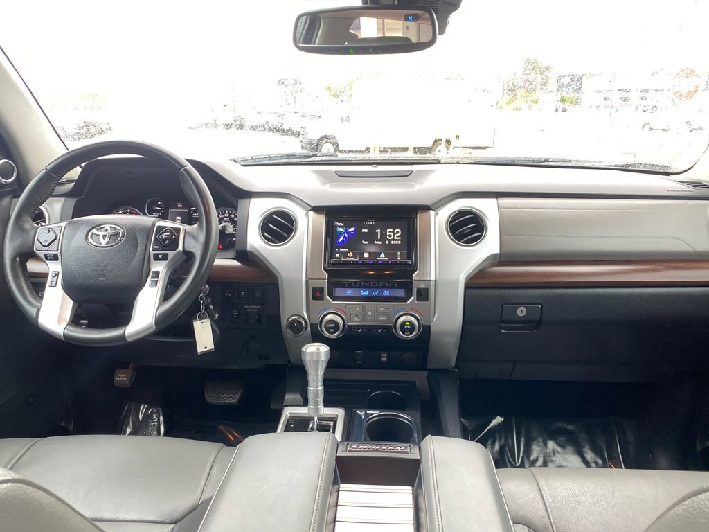 Used 2018 Toyota Tundra Limited w/ Limited Premium Package AWD/4WD image 12