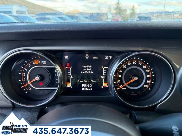 Used 2023 Jeep Wrangler Sahara w/ Cold Weather Group image 18