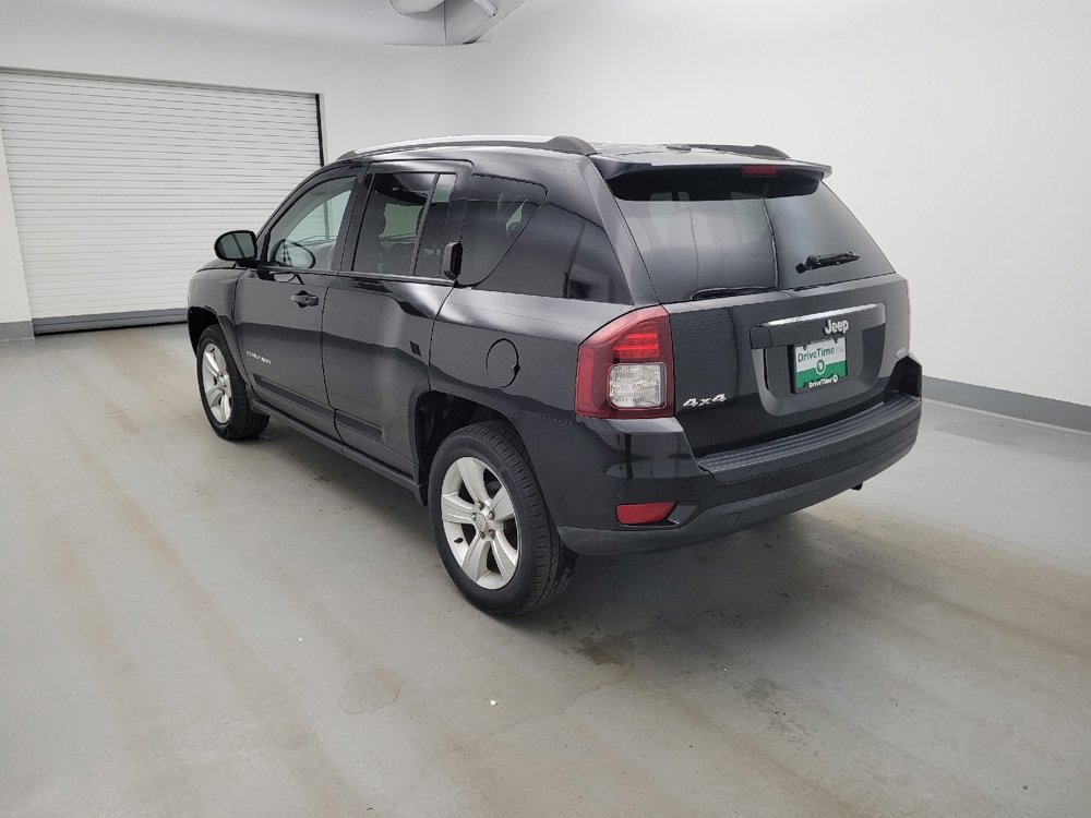 Used 2016 Jeep Compass Latitude AWD/4WD image 5