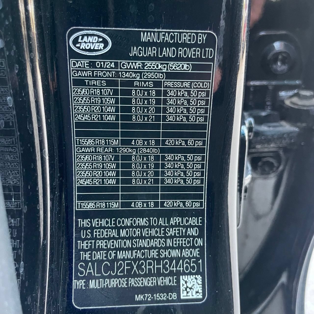 Used 2024 Land Rover Discovery Sport S AWD/4WD image 28