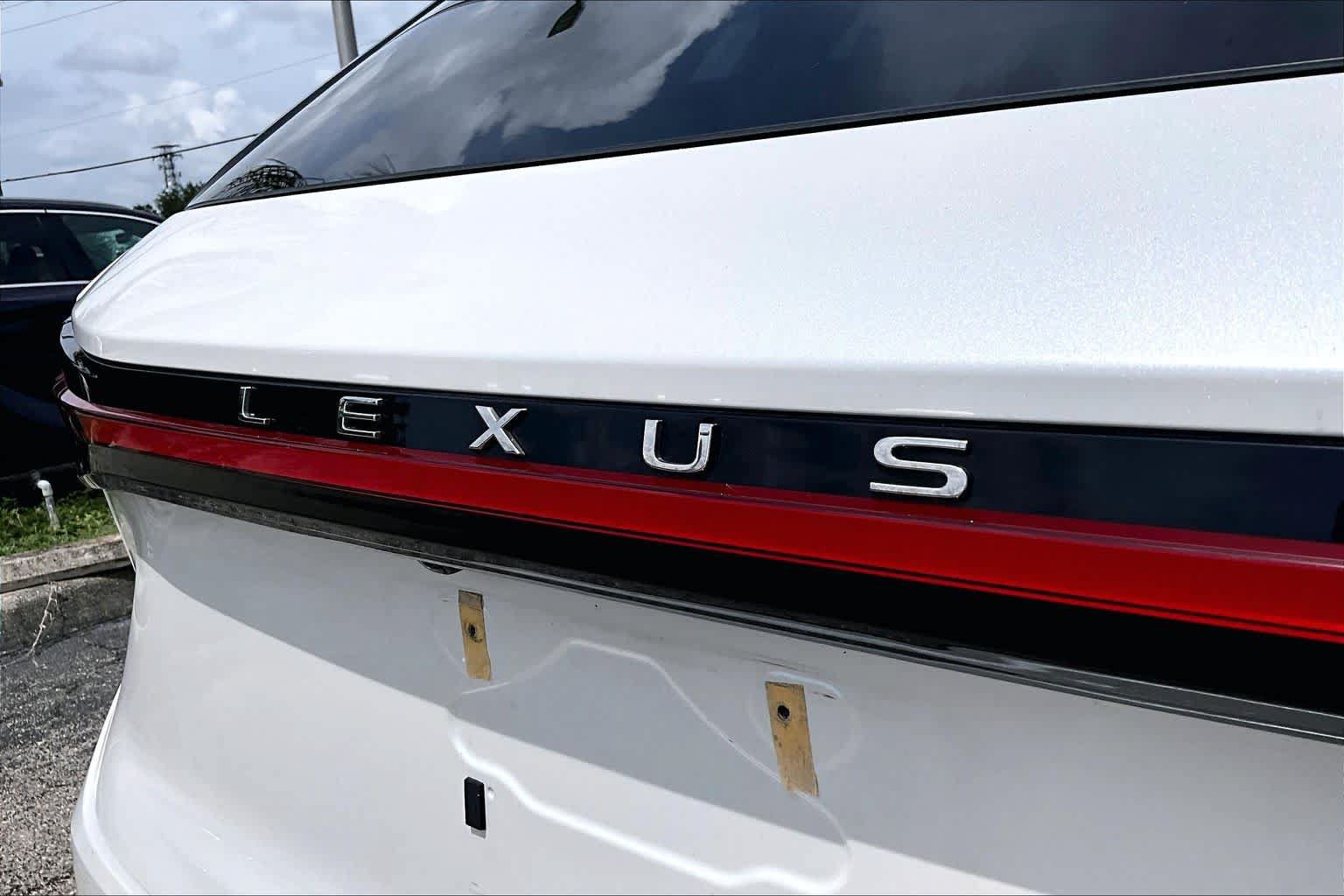 Used 2023 Lexus RX 350 Premium w/ Cold Area Package FWD image 31