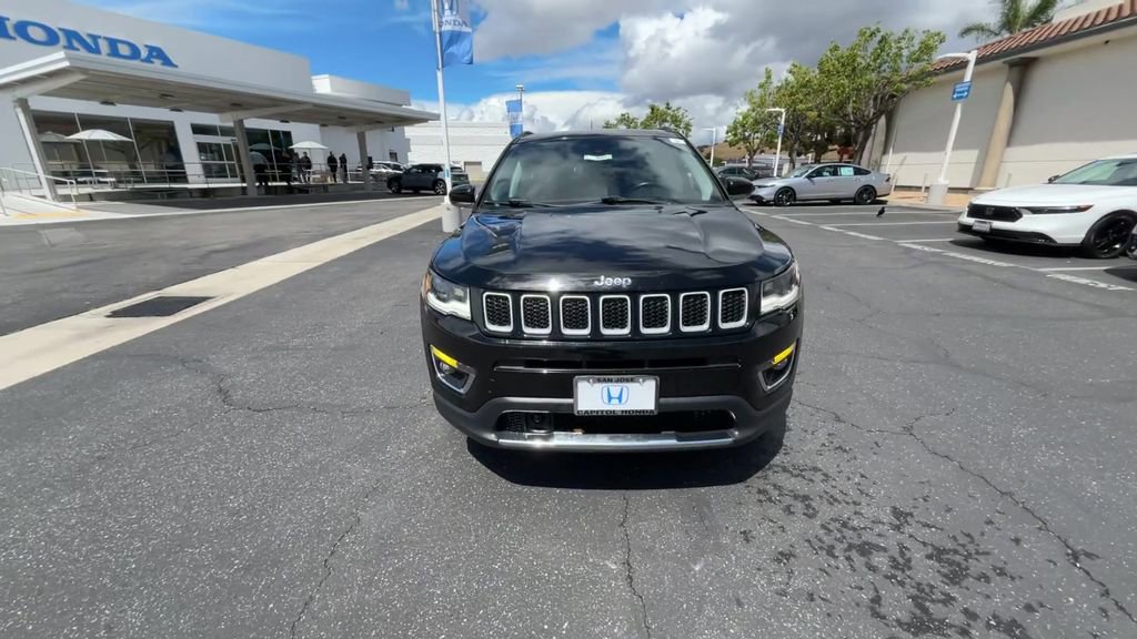 Used 2018 Jeep Compass Limited w/ Navigation Group AWD/4WD image 3