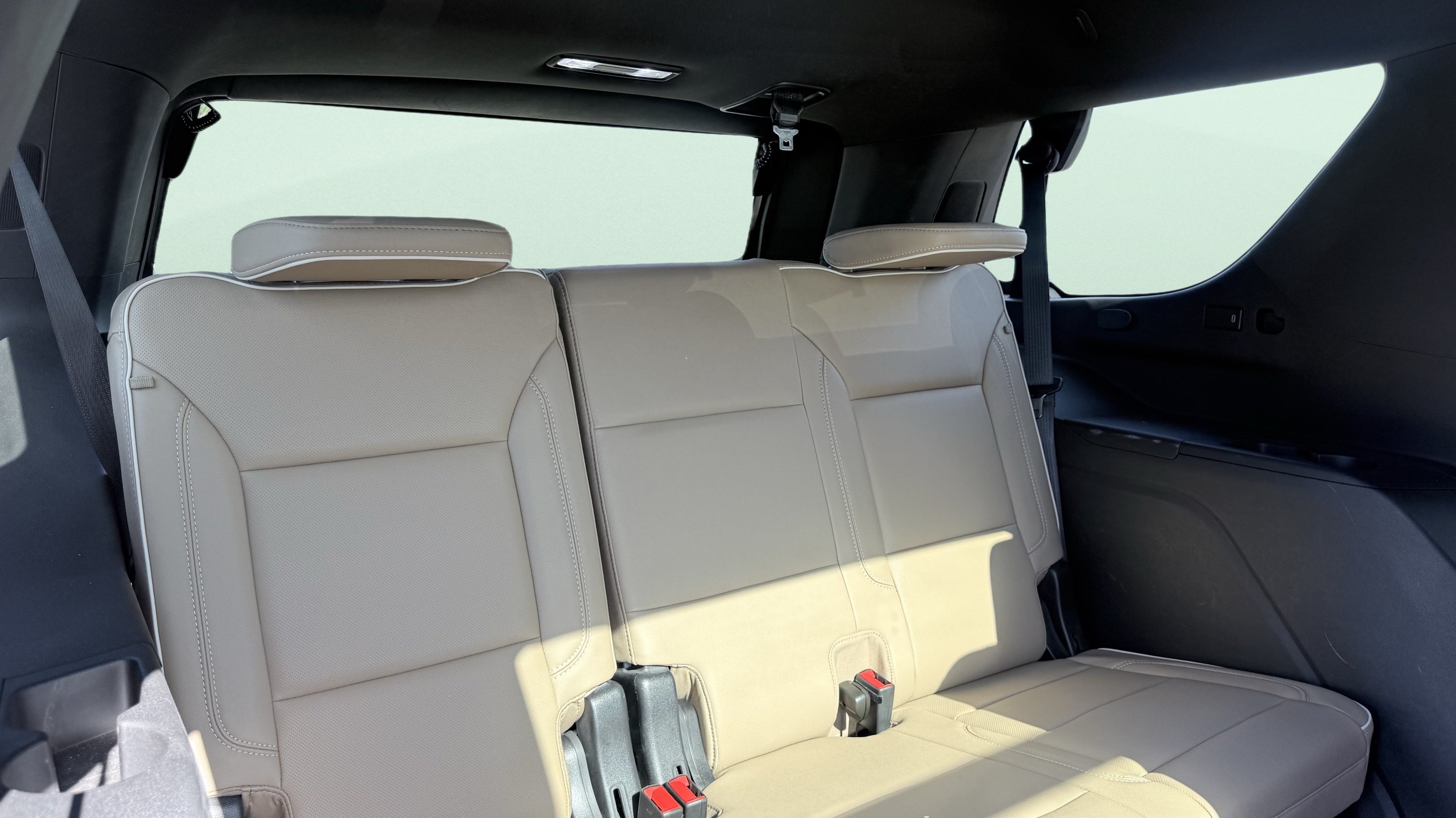 Used 2023 Chevrolet Tahoe Premier w/ Premium Package RWD image 45