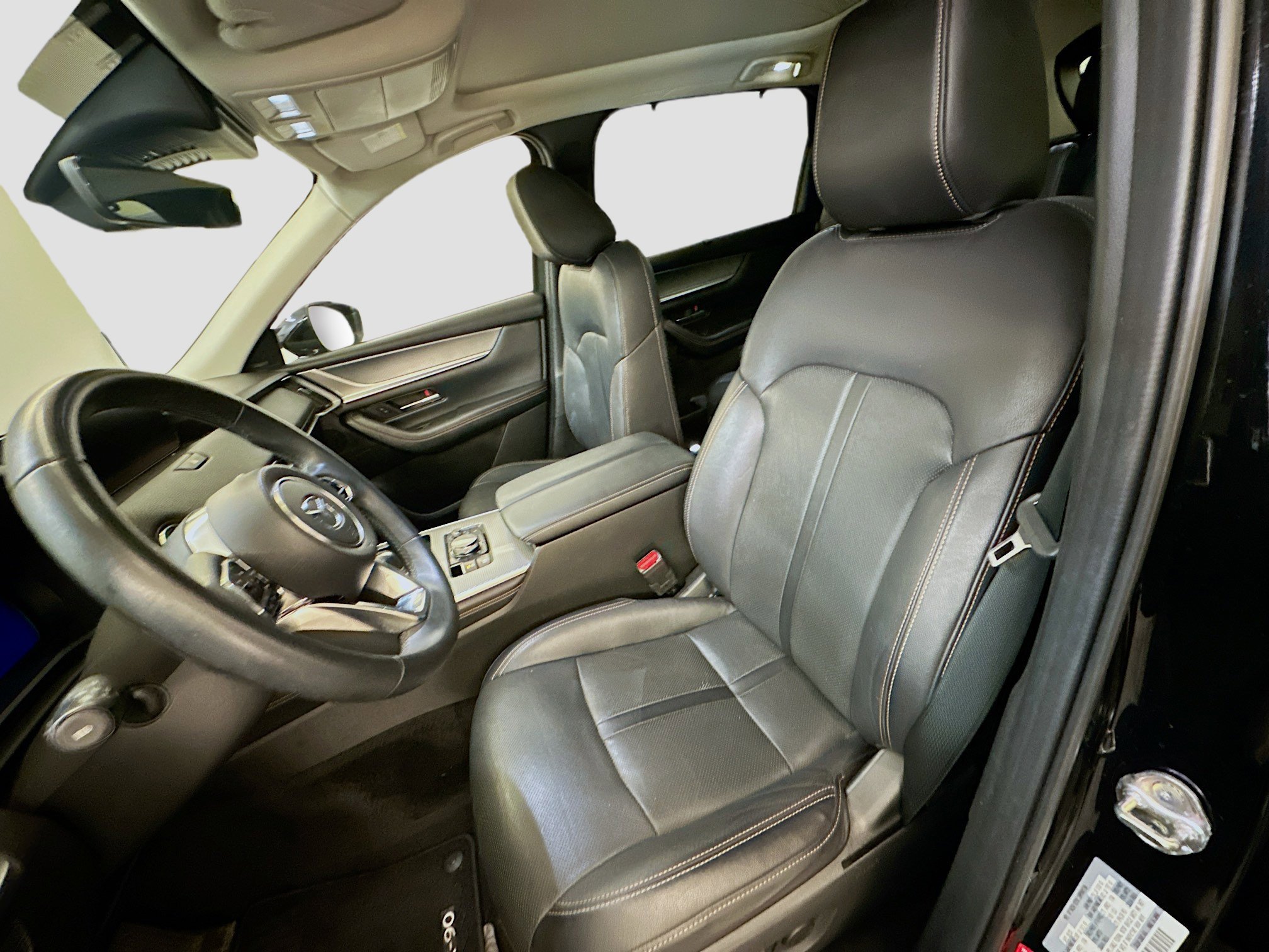 Used 2024 MAZDA CX-90 Plug-In Hybrid w/ Premium Pkg image 13