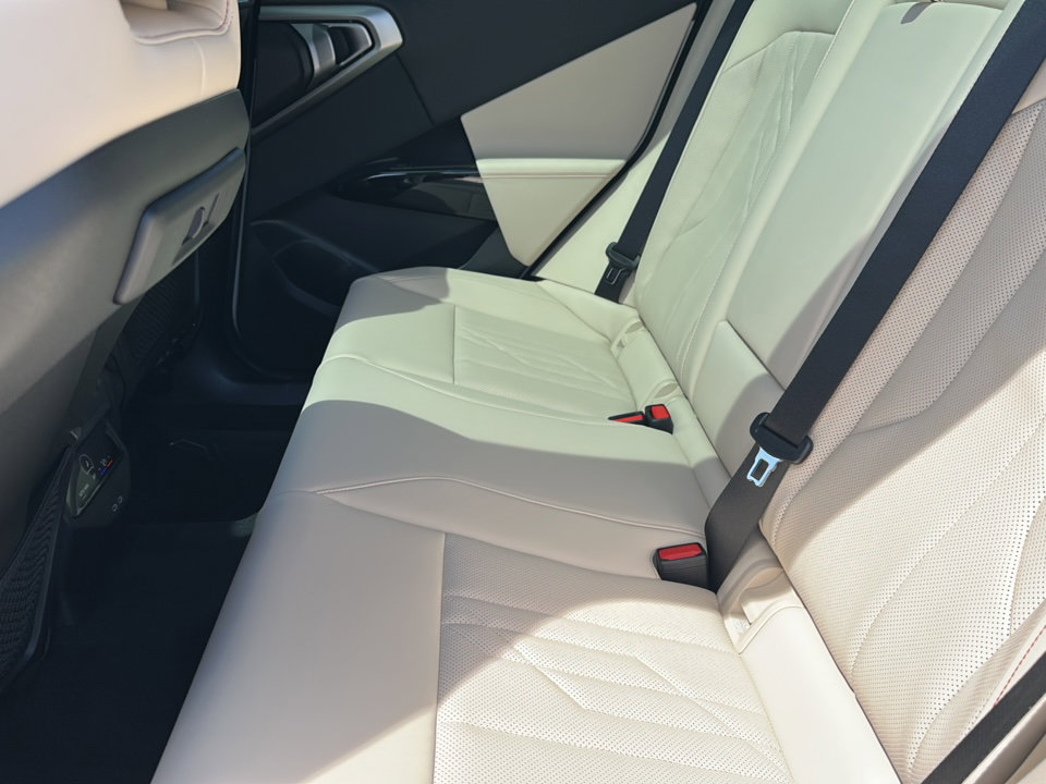 New 2026 BMW X3 xDrive30 w/ Premium Package image 16