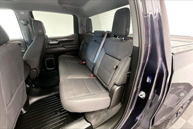 Used 2022 GMC Sierra 1500 Elevation w/ X31 Off-Road Package AWD/4WD image 19