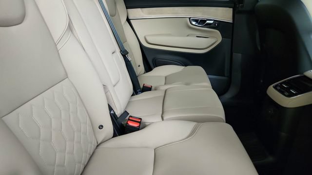 New 2026 Volvo XC90 T8 Plus w/ Protection Package Premier AWD/4WD image 35
