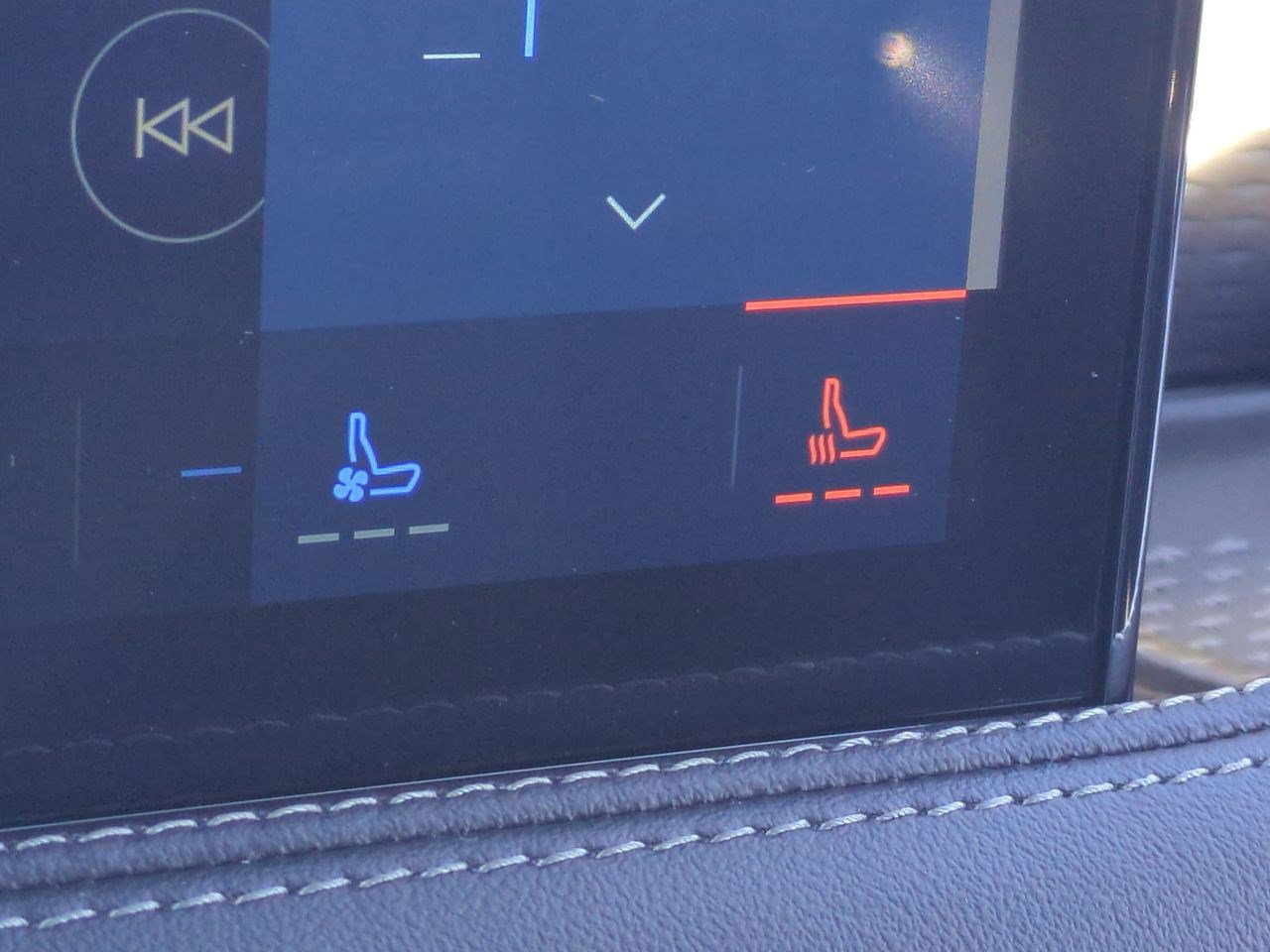 New 2026 Lincoln Corsair Grand Touring image 23